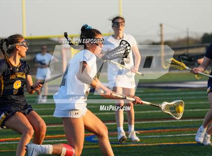 Thumbnail 2 in West Babylon @  Eastport-South Manor photogallery.