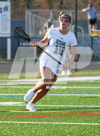 Thumbnail 3 in West Babylon @  Eastport-South Manor photogallery.