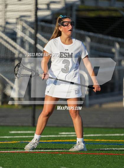 Thumbnail 2 in West Babylon @  Eastport-South Manor photogallery.