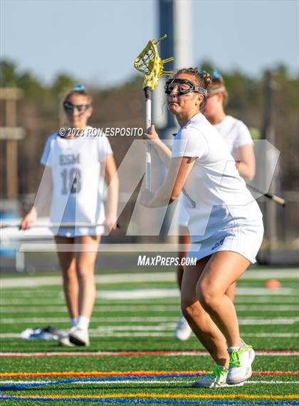 Thumbnail 1 in West Babylon @  Eastport-South Manor photogallery.