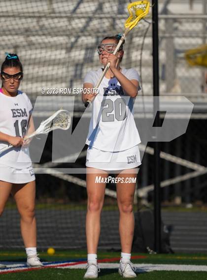 Thumbnail 3 in West Babylon @  Eastport-South Manor photogallery.