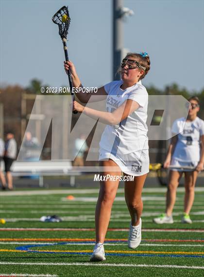 Thumbnail 2 in West Babylon @  Eastport-South Manor photogallery.