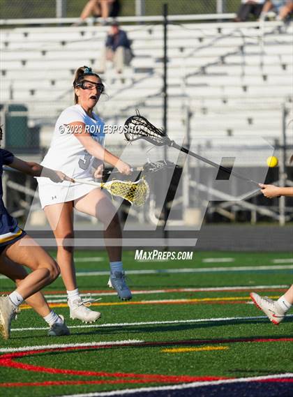 Thumbnail 1 in West Babylon @  Eastport-South Manor photogallery.