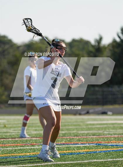 Thumbnail 2 in West Babylon @  Eastport-South Manor photogallery.