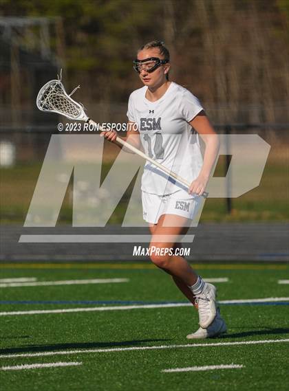 Thumbnail 1 in West Babylon @  Eastport-South Manor photogallery.