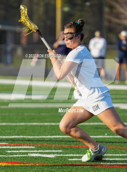Thumbnail 2 in West Babylon @  Eastport-South Manor photogallery.