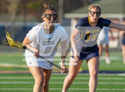 Thumbnail 3 in West Babylon @  Eastport-South Manor photogallery.