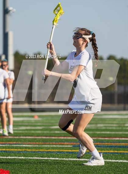 Thumbnail 1 in West Babylon @  Eastport-South Manor photogallery.