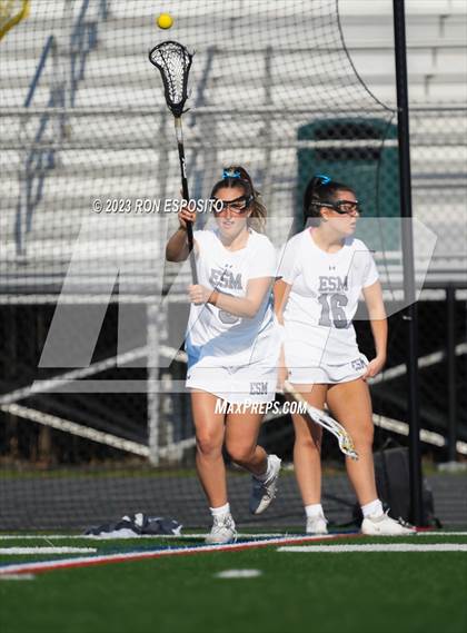 Thumbnail 1 in West Babylon @  Eastport-South Manor photogallery.