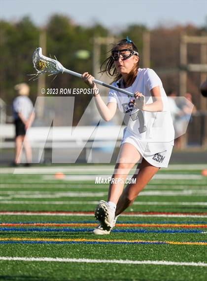 Thumbnail 3 in West Babylon @  Eastport-South Manor photogallery.