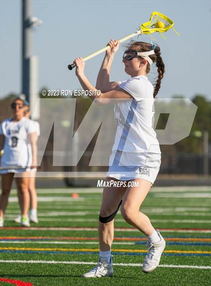 Thumbnail 2 in West Babylon @  Eastport-South Manor photogallery.