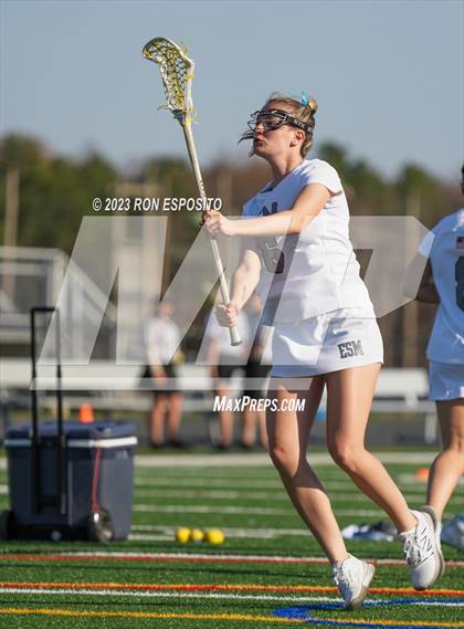 Thumbnail 3 in West Babylon @  Eastport-South Manor photogallery.