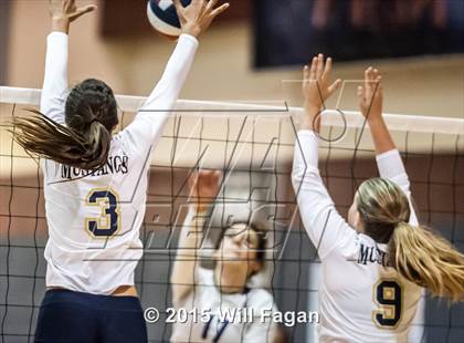 Thumbnail 3 in King's Ridge Christian vs. Mount Vernon Presbyterian  photogallery.