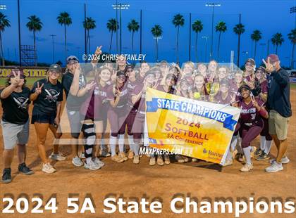 Thumbnail 2 in Canyon View @ Desert Mountain (AIA 5A Final Awards) photogallery.