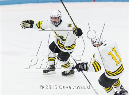Thumbnail 2 in North Reading vs Lincoln-Sudbury (MIAA Division 2 North Quarterfinal) photogallery.