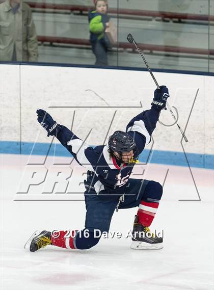 Thumbnail 3 in North Reading vs Lincoln-Sudbury (MIAA Division 2 North Quarterfinal) photogallery.