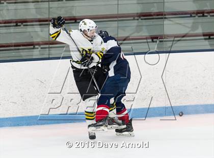 Thumbnail 2 in North Reading vs Lincoln-Sudbury (MIAA Division 2 North Quarterfinal) photogallery.