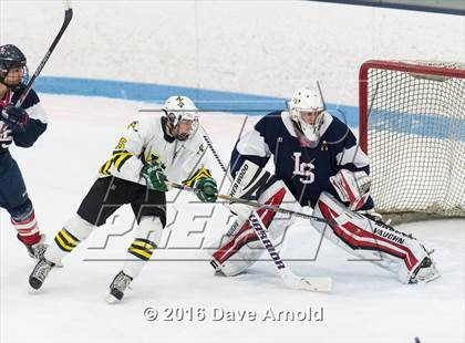 Thumbnail 3 in North Reading vs Lincoln-Sudbury (MIAA Division 2 North Quarterfinal) photogallery.