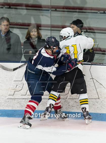 Thumbnail 2 in North Reading vs Lincoln-Sudbury (MIAA Division 2 North Quarterfinal) photogallery.