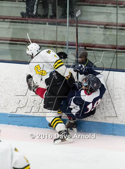 Thumbnail 3 in North Reading vs Lincoln-Sudbury (MIAA Division 2 North Quarterfinal) photogallery.