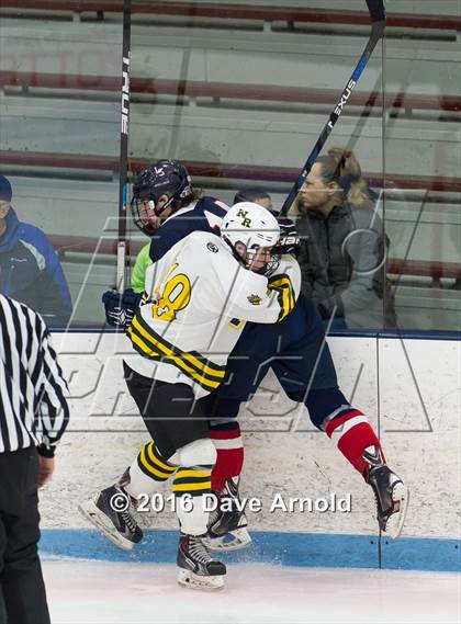 Thumbnail 3 in North Reading vs Lincoln-Sudbury (MIAA Division 2 North Quarterfinal) photogallery.