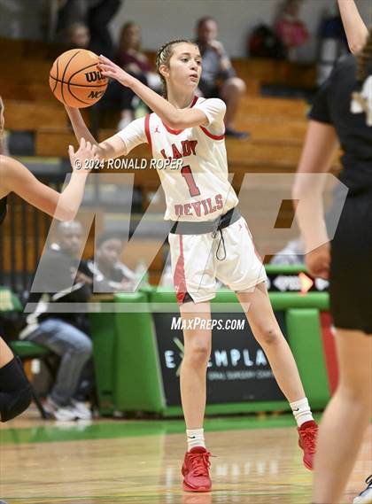 Thumbnail 2 in Clinton vs. Concord Christian (Low Country Invitational) photogallery.