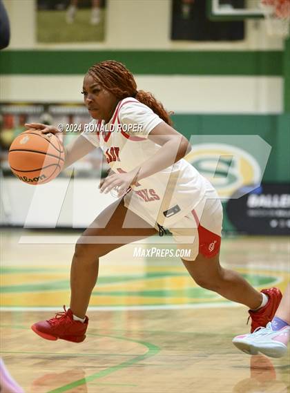 Thumbnail 2 in Clinton vs. Concord Christian (Low Country Invitational) photogallery.
