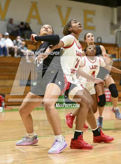 Thumbnail 3 in Clinton vs. Concord Christian (Low Country Invitational) photogallery.