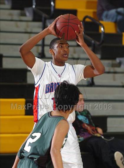 Thumbnail 3 in Hug vs. Christian Brothers (Del Oro Invitational) photogallery.
