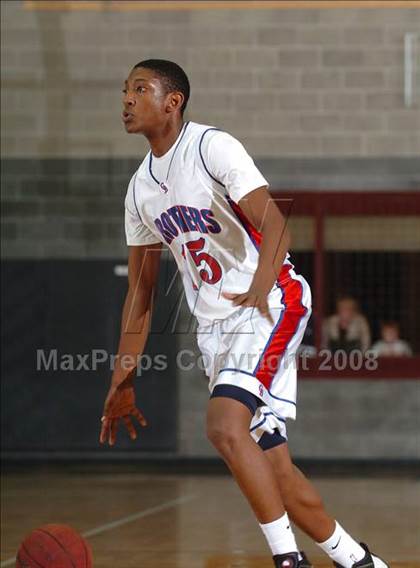 Thumbnail 3 in Hug vs. Christian Brothers (Del Oro Invitational) photogallery.