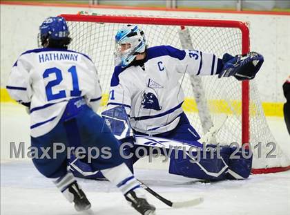 Thumbnail 2 in Ridgefield vs. Darien (FCIAC Tier 1 Final) photogallery.