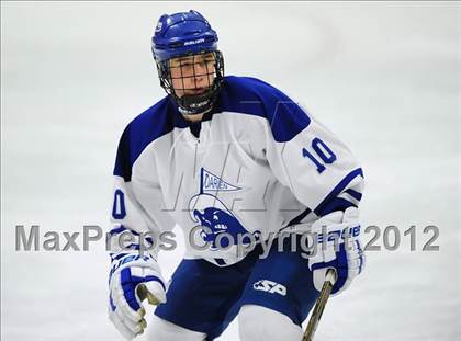 Thumbnail 1 in Ridgefield vs. Darien (FCIAC Tier 1 Final) photogallery.