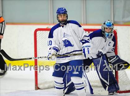 Thumbnail 3 in Ridgefield vs. Darien (FCIAC Tier 1 Final) photogallery.