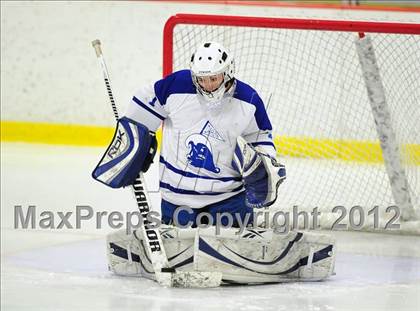 Thumbnail 3 in Ridgefield vs. Darien (FCIAC Tier 1 Final) photogallery.