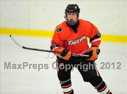 Thumbnail 2 in Ridgefield vs. Darien (FCIAC Tier 1 Final) photogallery.