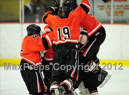Thumbnail 3 in Ridgefield vs. Darien (FCIAC Tier 1 Final) photogallery.