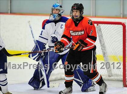 Thumbnail 1 in Ridgefield vs. Darien (FCIAC Tier 1 Final) photogallery.