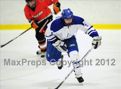 Thumbnail 3 in Ridgefield vs. Darien (FCIAC Tier 1 Final) photogallery.