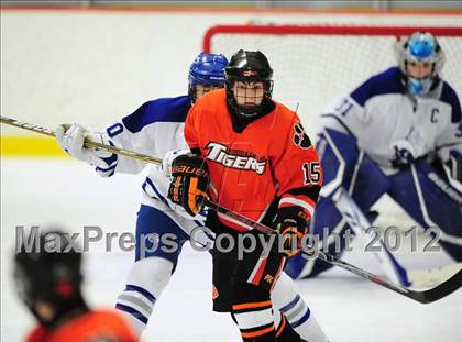 Thumbnail 1 in Ridgefield vs. Darien (FCIAC Tier 1 Final) photogallery.