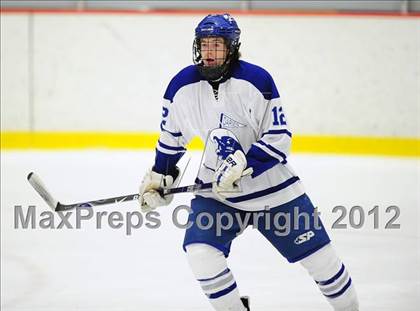 Thumbnail 1 in Ridgefield vs. Darien (FCIAC Tier 1 Final) photogallery.