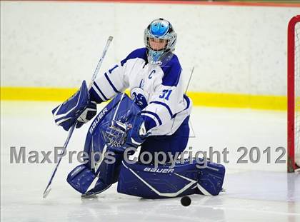Thumbnail 1 in Ridgefield vs. Darien (FCIAC Tier 1 Final) photogallery.