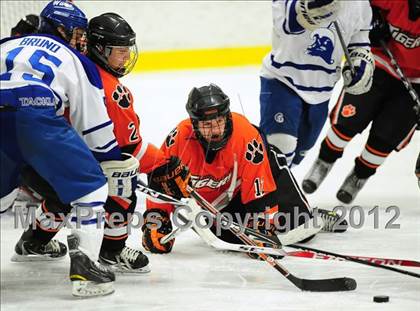 Thumbnail 1 in Ridgefield vs. Darien (FCIAC Tier 1 Final) photogallery.