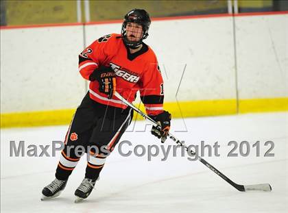 Thumbnail 3 in Ridgefield vs. Darien (FCIAC Tier 1 Final) photogallery.