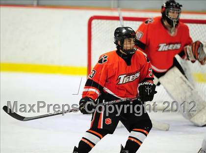 Thumbnail 1 in Ridgefield vs. Darien (FCIAC Tier 1 Final) photogallery.