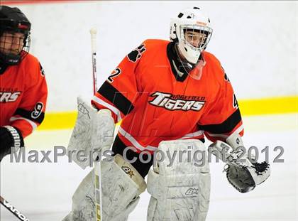 Thumbnail 1 in Ridgefield vs. Darien (FCIAC Tier 1 Final) photogallery.