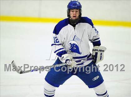 Thumbnail 2 in Ridgefield vs. Darien (FCIAC Tier 1 Final) photogallery.