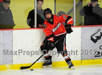 Thumbnail 1 in Ridgefield vs. Darien (FCIAC Tier 1 Final) photogallery.
