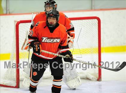 Thumbnail 1 in Ridgefield vs. Darien (FCIAC Tier 1 Final) photogallery.
