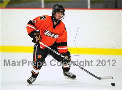 Thumbnail 3 in Ridgefield vs. Darien (FCIAC Tier 1 Final) photogallery.
