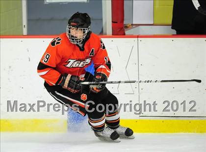 Thumbnail 1 in Ridgefield vs. Darien (FCIAC Tier 1 Final) photogallery.